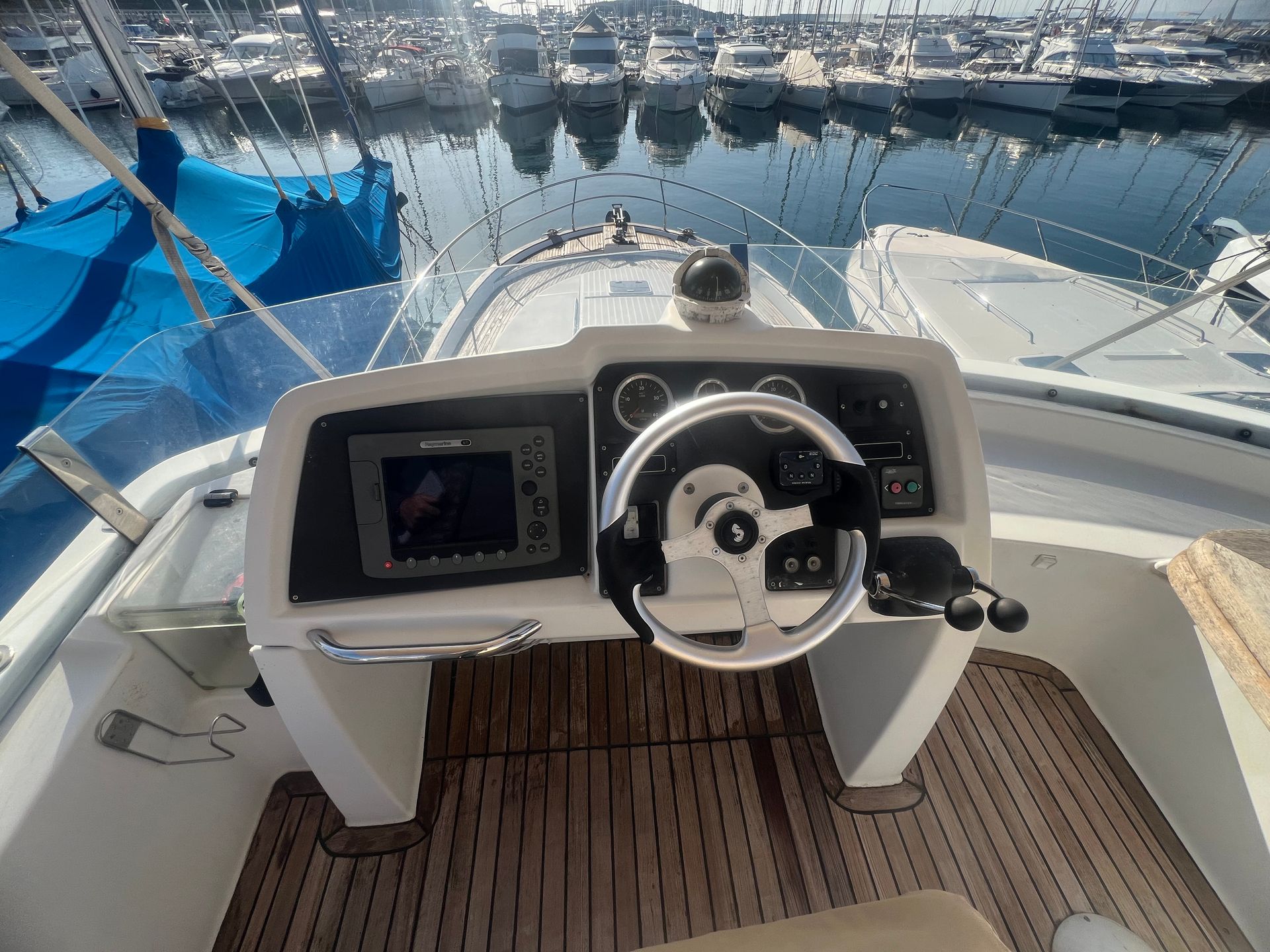 slider 18 Beneteau Antares 13.80